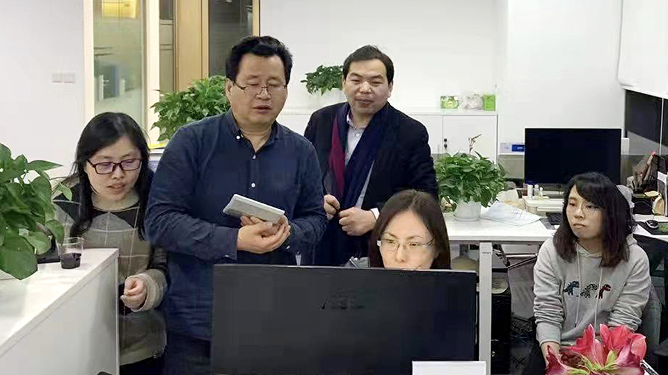 AjgWcPad9HMqi5mR457iJeeArdBuD0FzODqnmBIv